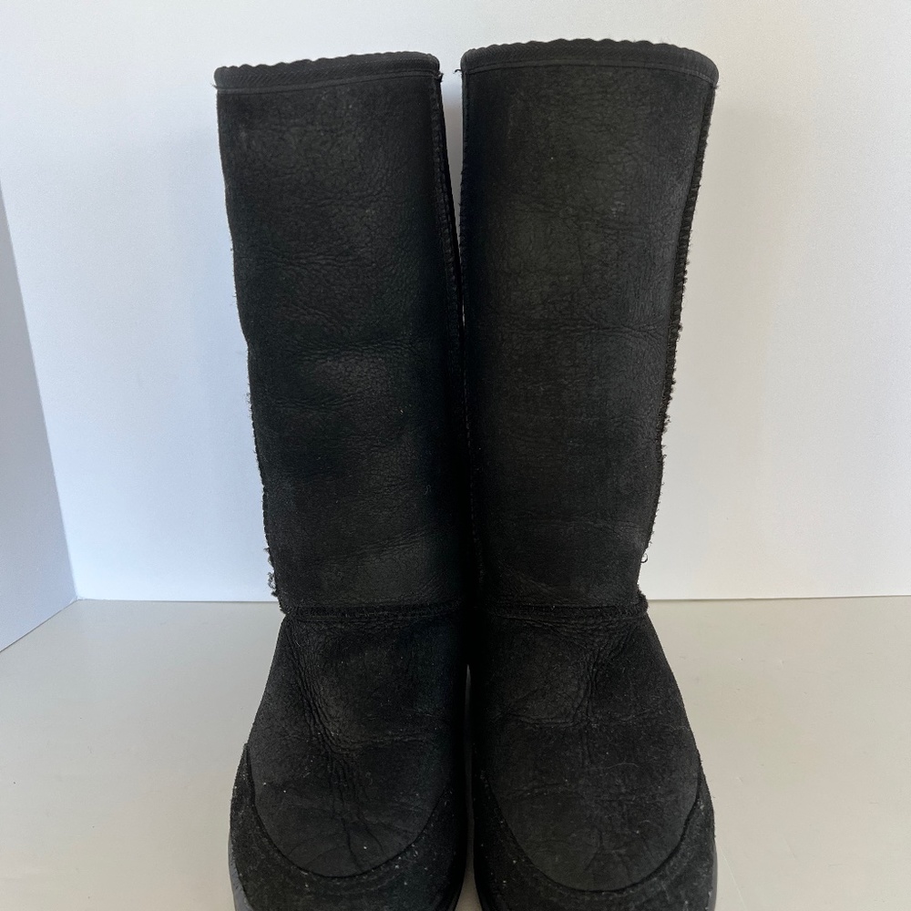 Gently Worn, Ultra Tall Black, Uggs, Size 7, Tasman Braid,  Style #5245